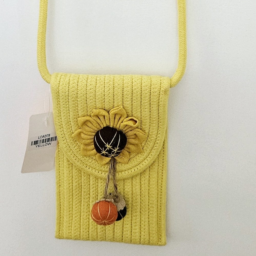 Cross body small yellow purse
